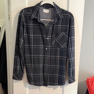 Dry Goods: women’s loose Black Plaid Button-Up Shirt